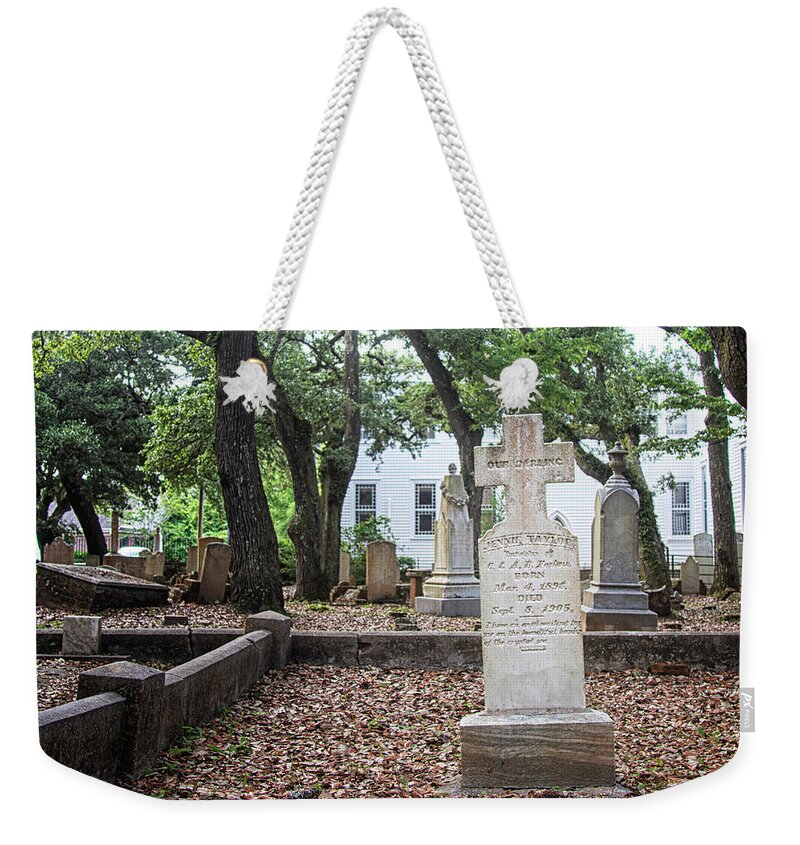 Old Burying Ground Weekender Tote Bag featuring the photograph Inside the Old Burying Ground - Beaufort North Carolina by Bob Decker