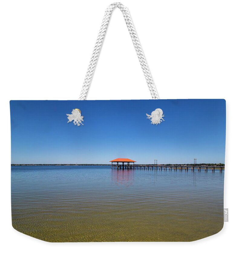 Sebring Weekender Tote Bag featuring the photograph Jackson Lake, Sebring FL by Dart Humeston