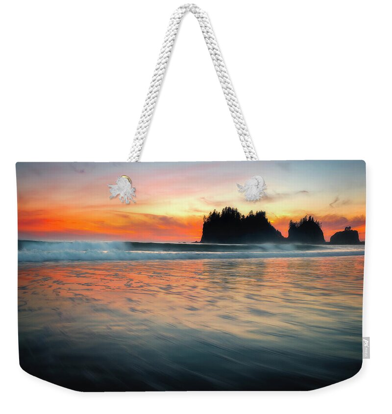Sunset Weekender Tote Bag featuring the photograph La Push First Beach at Dusk by Ryan Manuel