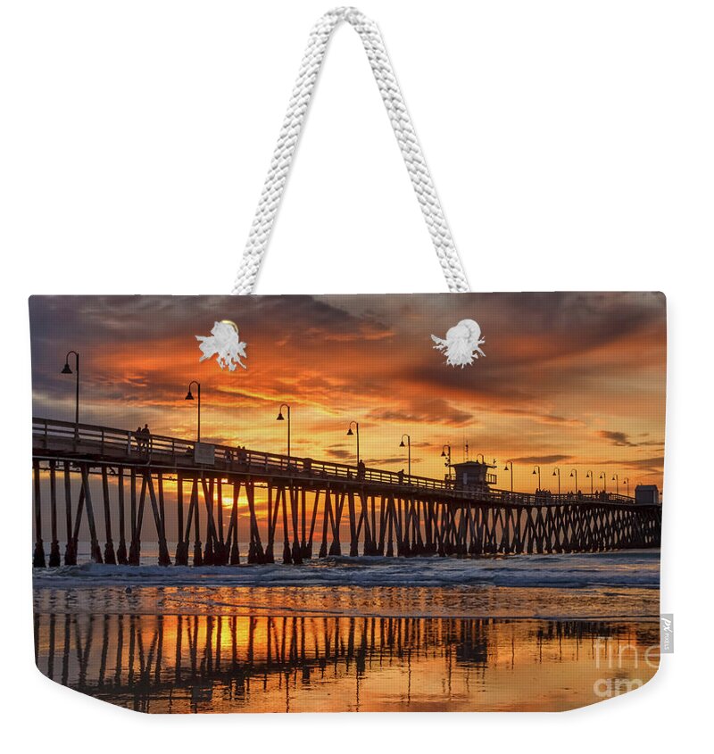 2019 Weekender Tote Bag featuring the photograph Last Monday Sunset of 2019 by Sam Antonio