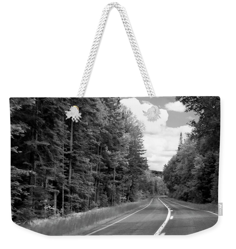 Road Weekender Tote Bag featuring the photograph Leaving Tahawus by Robert Dann