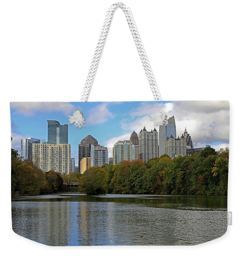 Atlanta Weekender Tote Bag featuring the photograph Midtown Atlanta - Piedmont Park by Richard Krebs