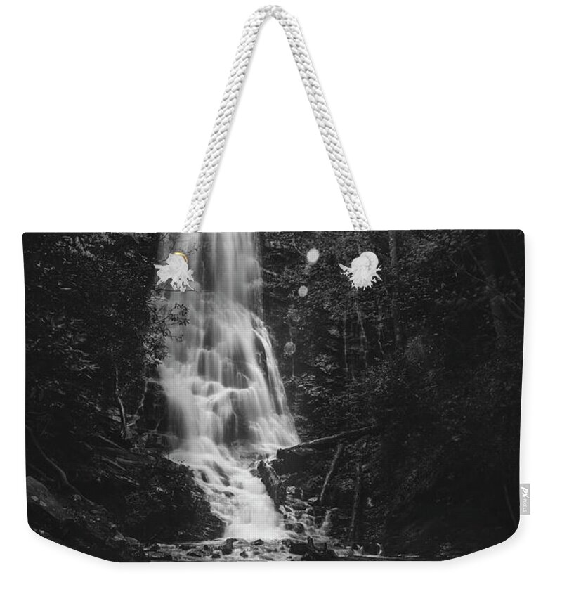 Mingo Falls Black And White Weekender Tote Bag featuring the photograph Mingo Falls Sunburst Black And White by Dan Sproul