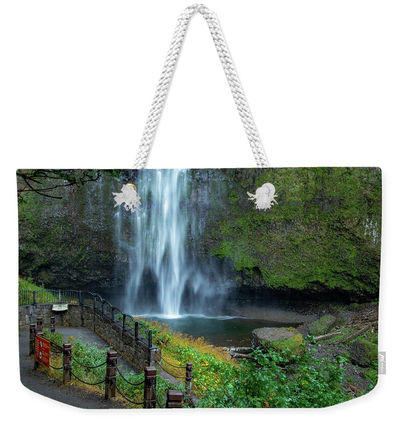 America Weekender Tote Bag featuring the photograph Mulnomah Falls, Oregon 7 by Cindy Robinson