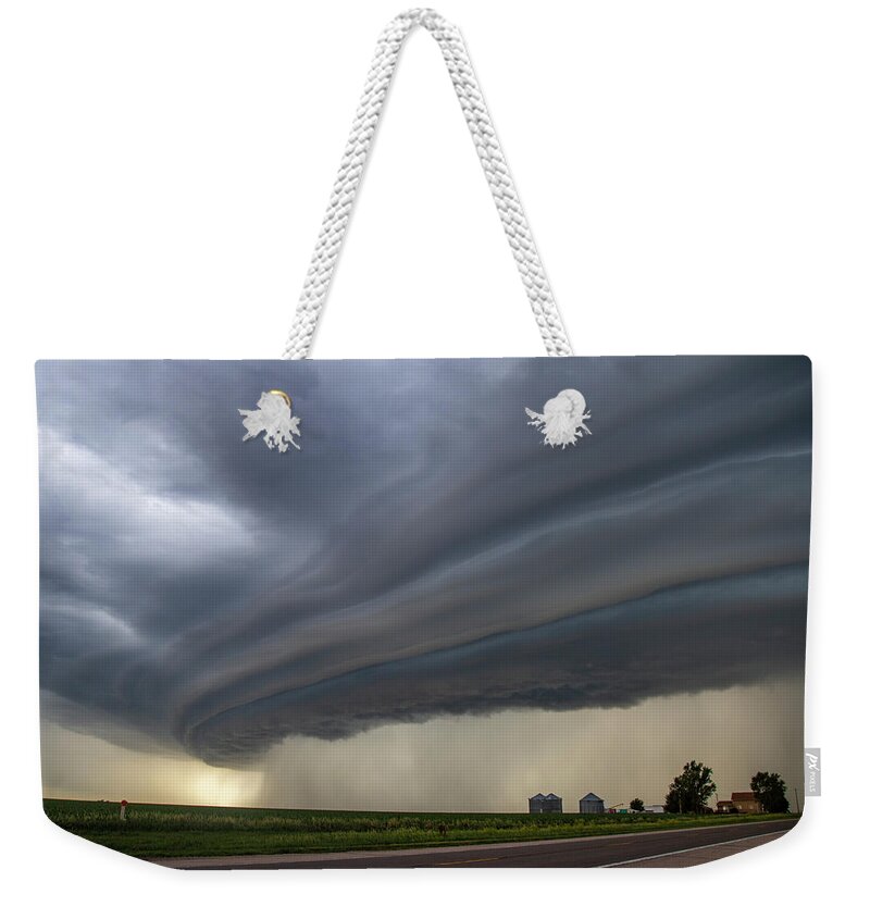 Nebraskasc Weekender Tote Bag featuring the photograph Nebraska Shelf Cloud Madness 021 by Dale Kaminski