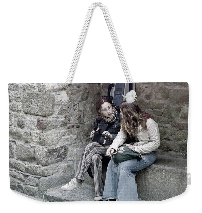 France Weekender Tote Bag featuring the photograph Not a phone comversation by Paul Vitko