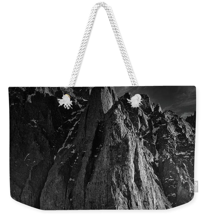  Weekender Tote Bag featuring the photograph Obscura Stella by Romeo Victor