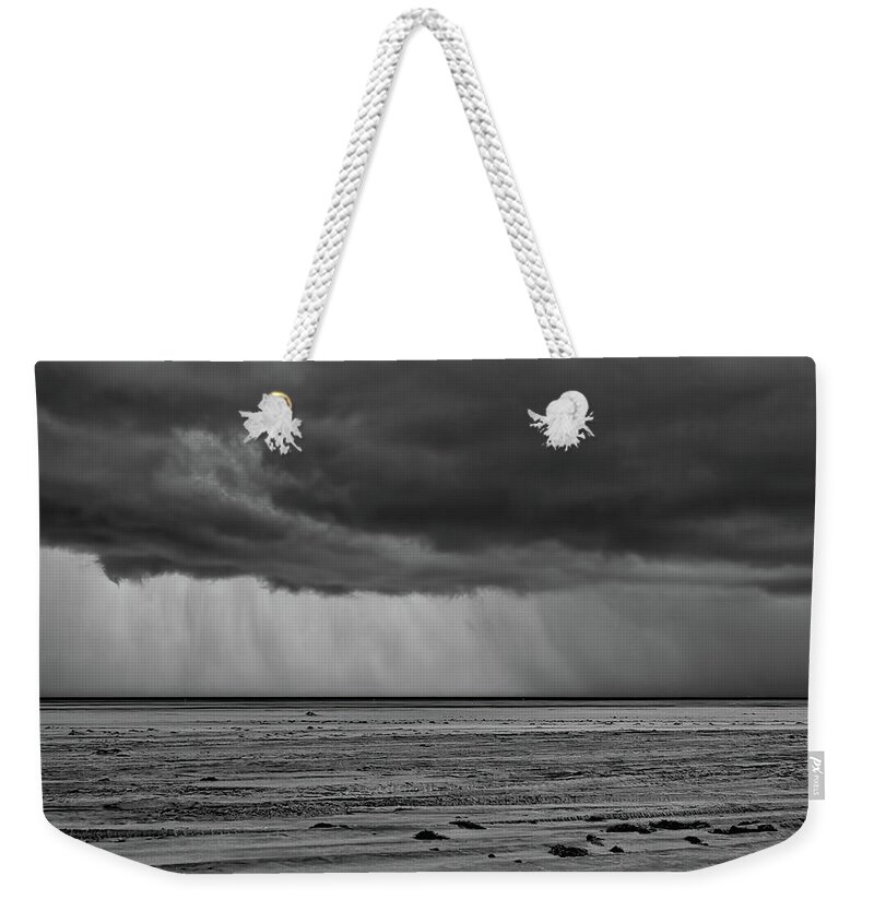 North Carolina Weekender Tote Bag featuring the photograph Outer Banks Hurricane Fury bw by Dan Carmichael