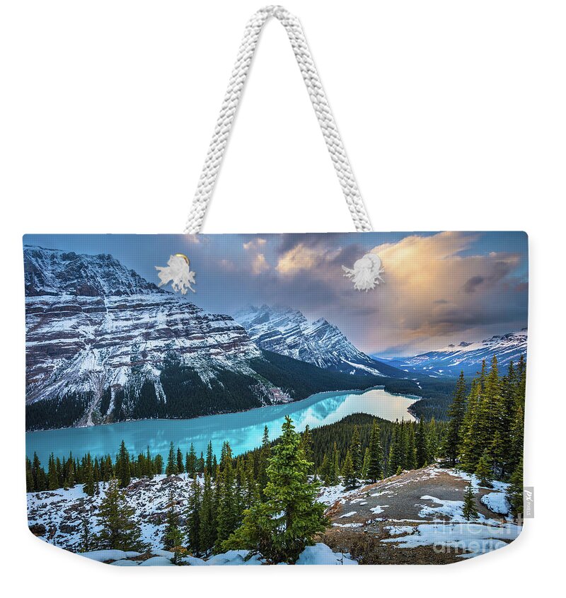 Alberta Weekender Tote Bag featuring the photograph Peyto Lake Winter by Inge Johnsson
