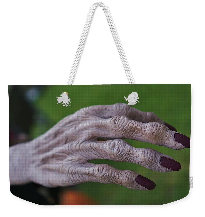 https://render.fineartamerica.com/images/rendered/default/flat/weekender-tote-bag/images/artworkimages/medium/3/pretty-scary-fingernails-silvy-tanamas.jpg?&targetx=-117&targety=-2&imagewidth=896&imageheight=506&modelwidth=779&modelheight=506&backgroundcolor=7D6E78&orientation=0&producttype=totebagweekender-24-16-white