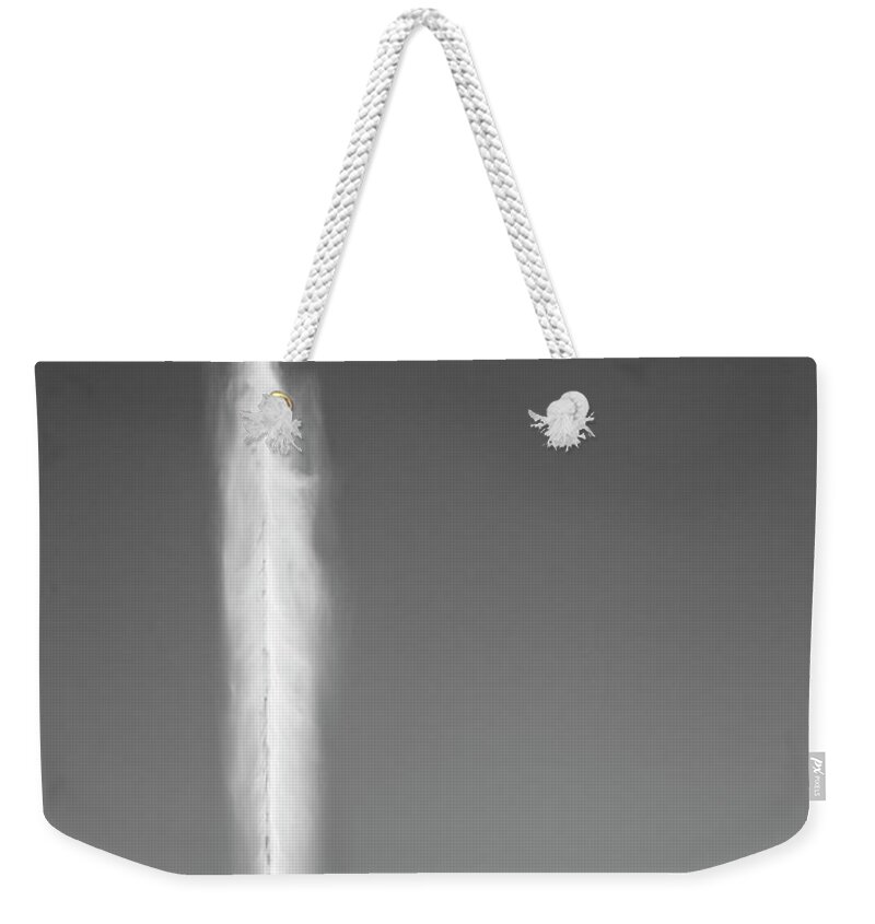 Canberra Weekender Tote Bag featuring the photograph Queen Of The Skies by Ari Rex