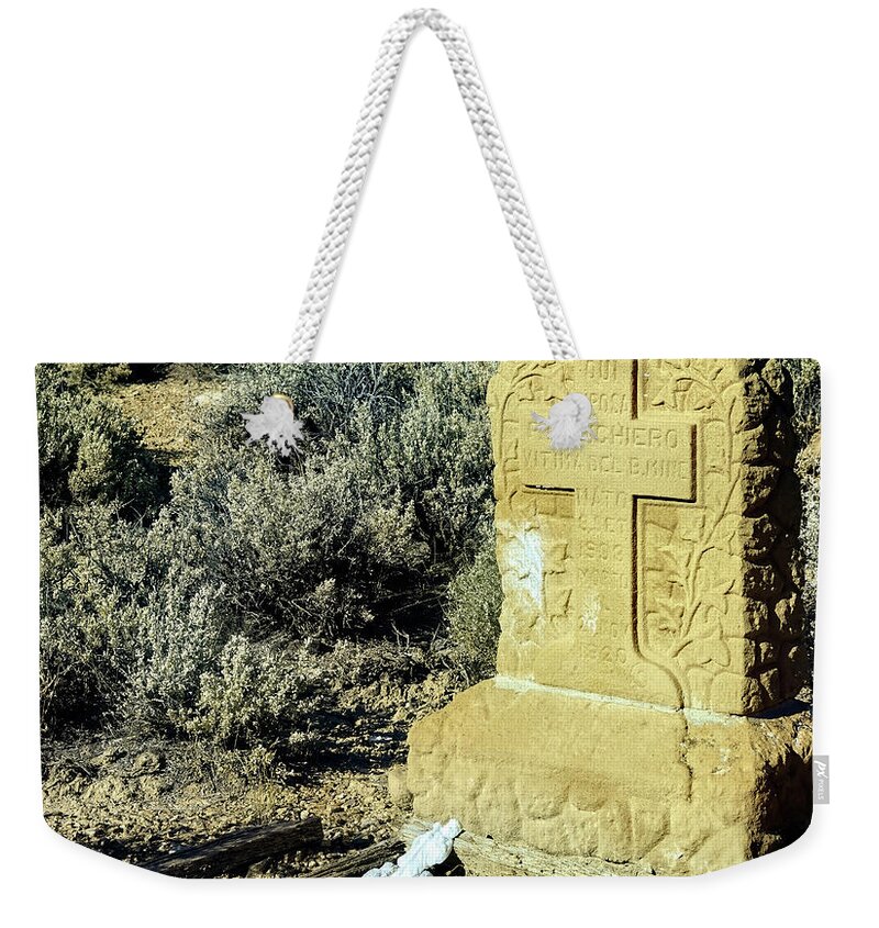 Headstone Weekender Tote Bag featuring the photograph Qui Riposa P Podichiero by Cathy Anderson
