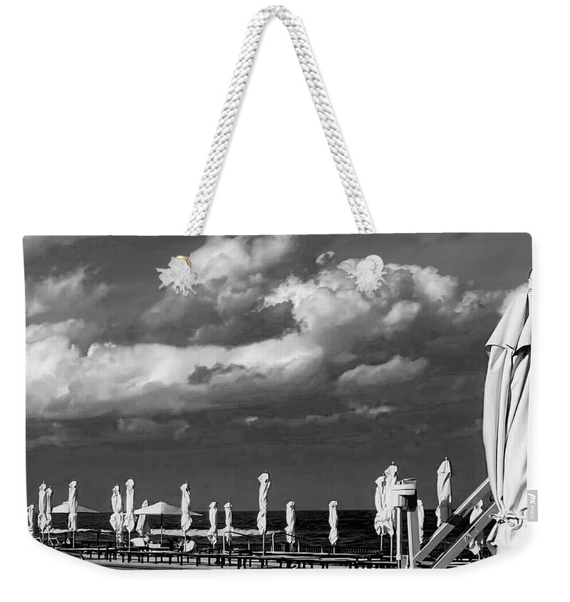 Beach Weekender Tote Bag featuring the photograph Days Done by John Anderson