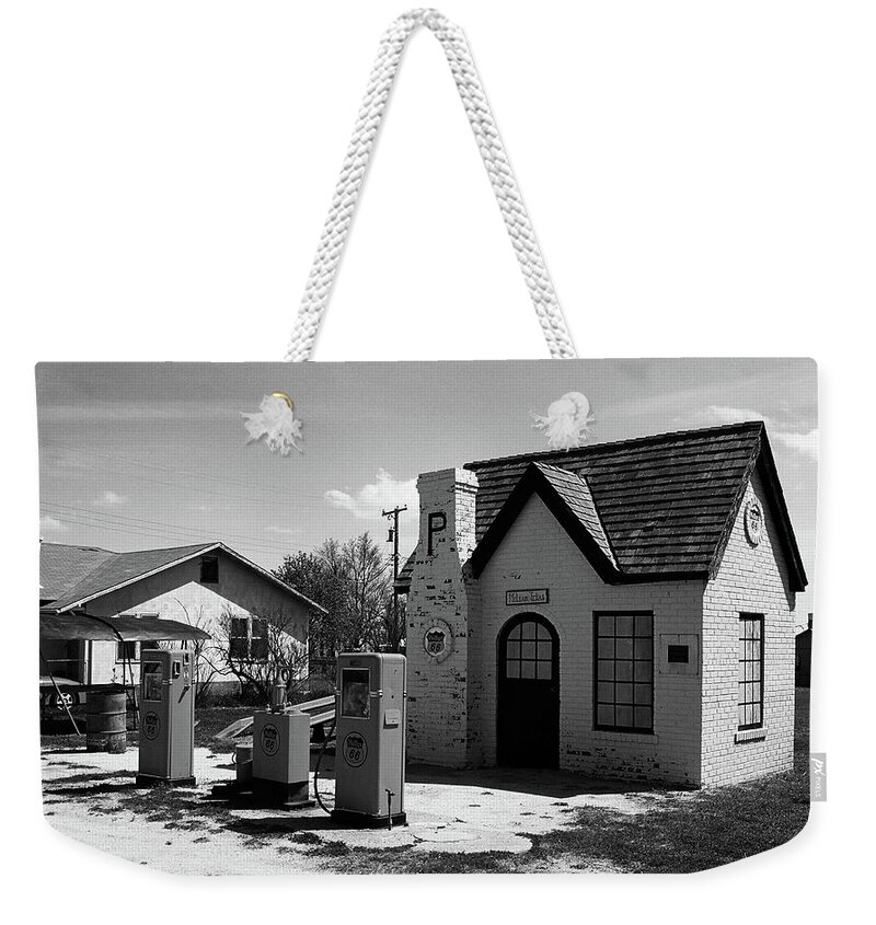 66 Weekender Tote Bag featuring the photograph Route 66 - Phillips 66 Gas Station 2007 #3 BW by Frank Romeo