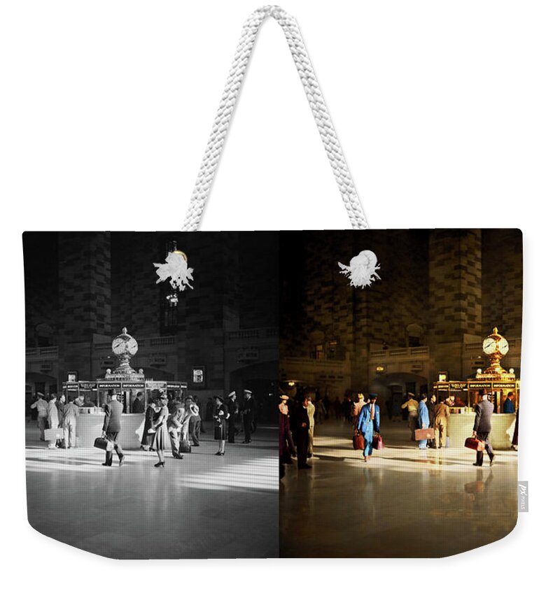 New York Weekender Tote Bag featuring the photograph Train Station - Meet me at the clock 1941 - Side by Side by Mike Savad