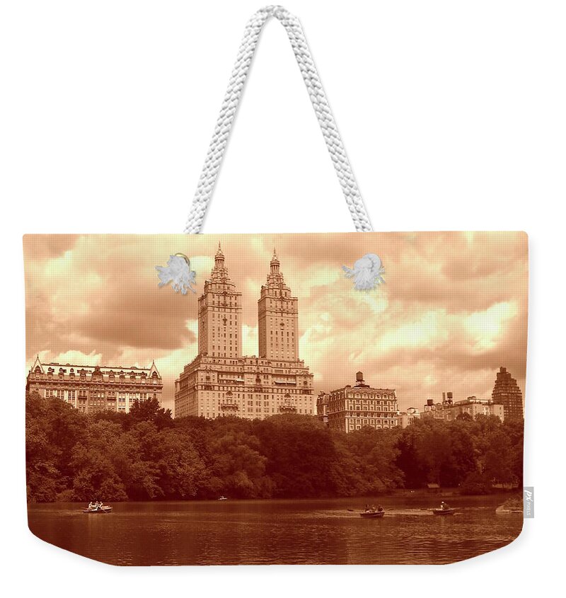 Central Park Print Weekender Tote Bag featuring the photograph Upper West Side and Central Park, Manhattan by Monique Wegmueller