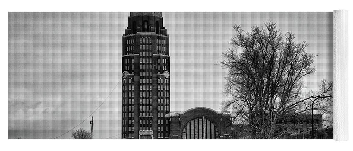 Buildings Yoga Mat featuring the photograph Central Terminal 4431 by Guy Whiteley