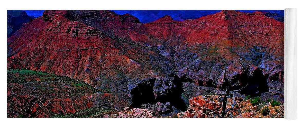 Grand Canyon Yoga Mat featuring the photograph Grand Canyon Beauty Exposed by Jim Hogg