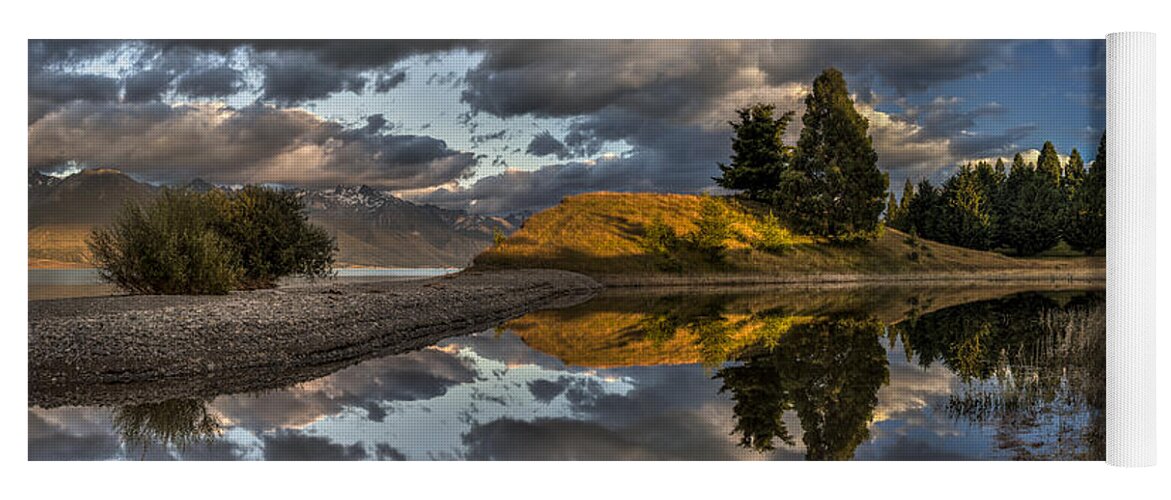 Feb0514 Yoga Mat featuring the photograph Lake Pukaki Dawn Over Ben Ohau Range by Colin Monteath