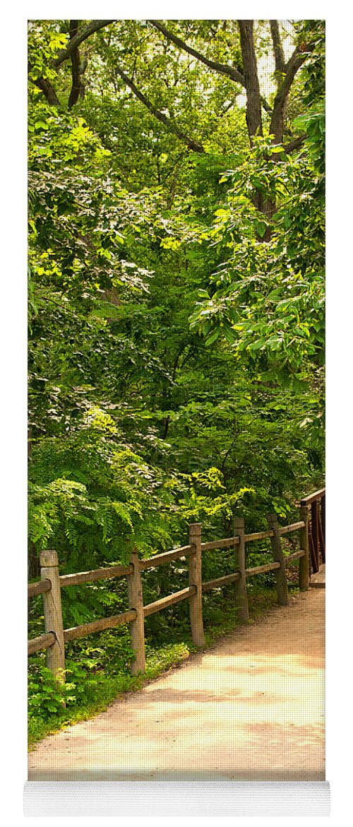 Mount Vernon Yoga Mat featuring the photograph Mount Vernon Path by Paul Mangold