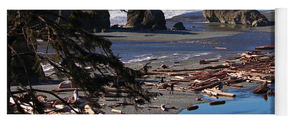 Sea Yoga Mat featuring the photograph Ruby Beach III by Jeanette C Landstrom