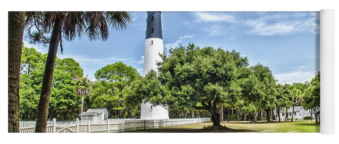 Hunting Island Yoga Mat featuring the photograph Hunting Island Lighthouse by Scott Hansen