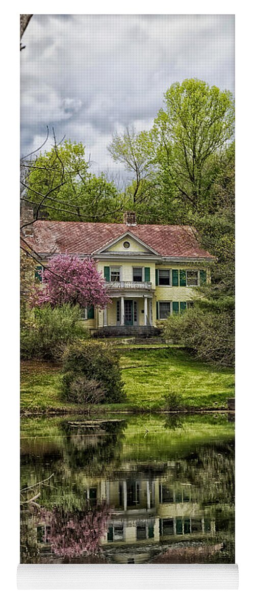 Coolfront Manor Yoga Mat featuring the photograph The Lovely Coolfront Manor House - West Virginia #1 by Mountain Dreams