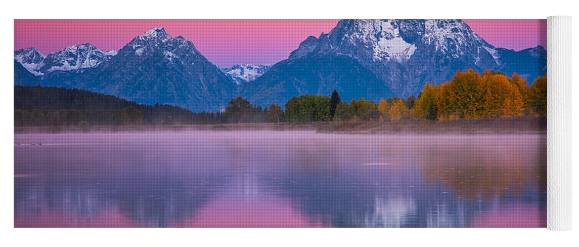 Grand Teton National Park Yoga Mat featuring the photograph Belt of Venus at Oxbow by Darren White