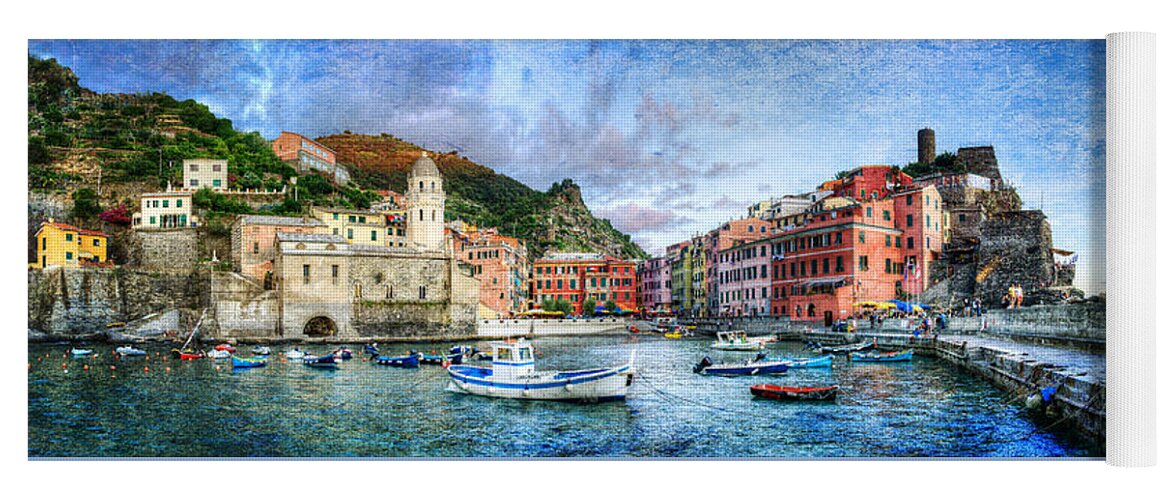 Cinque Terre Yoga Mat featuring the photograph Cinque Terre - Vernazza from the breakwater - Vintage version by Weston Westmoreland