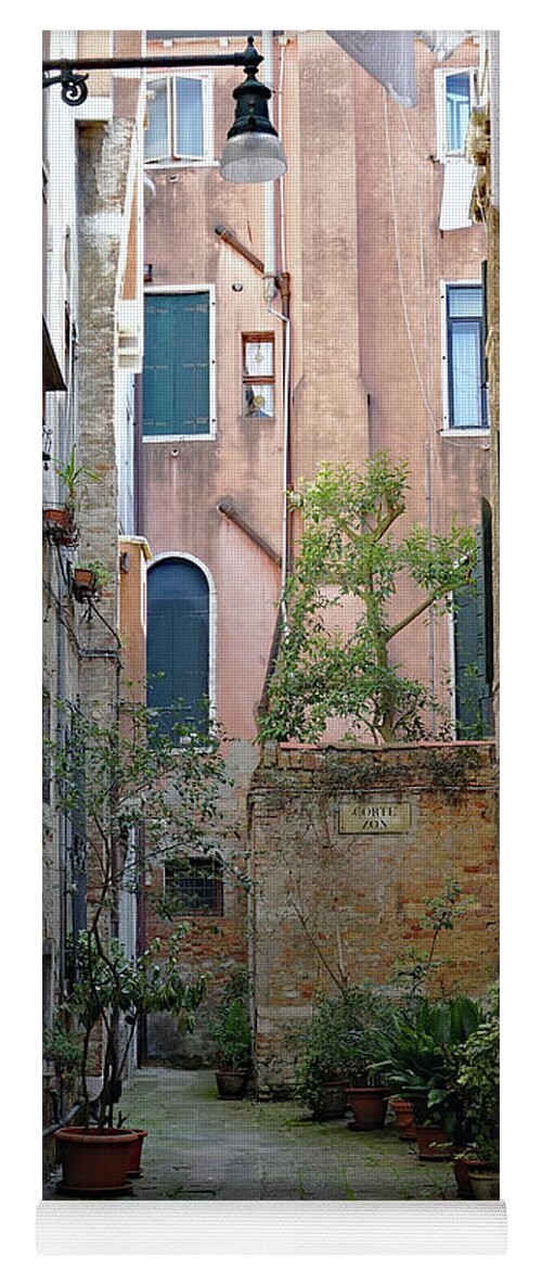 Court Zon Yoga Mat featuring the photograph Corte Zon In Venice, Italy by Rick Rosenshein