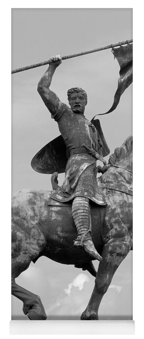 El Cid Yoga Mat featuring the photograph El Cid Campeador Bronze Statue Palace of the Legion of Honor San Francisco California by Kathy Anselmo