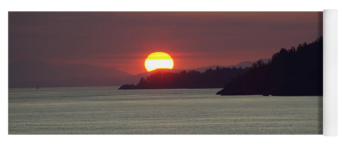 Sunset Yoga Mat featuring the photograph Ferry Sunset by Cindy Johnston