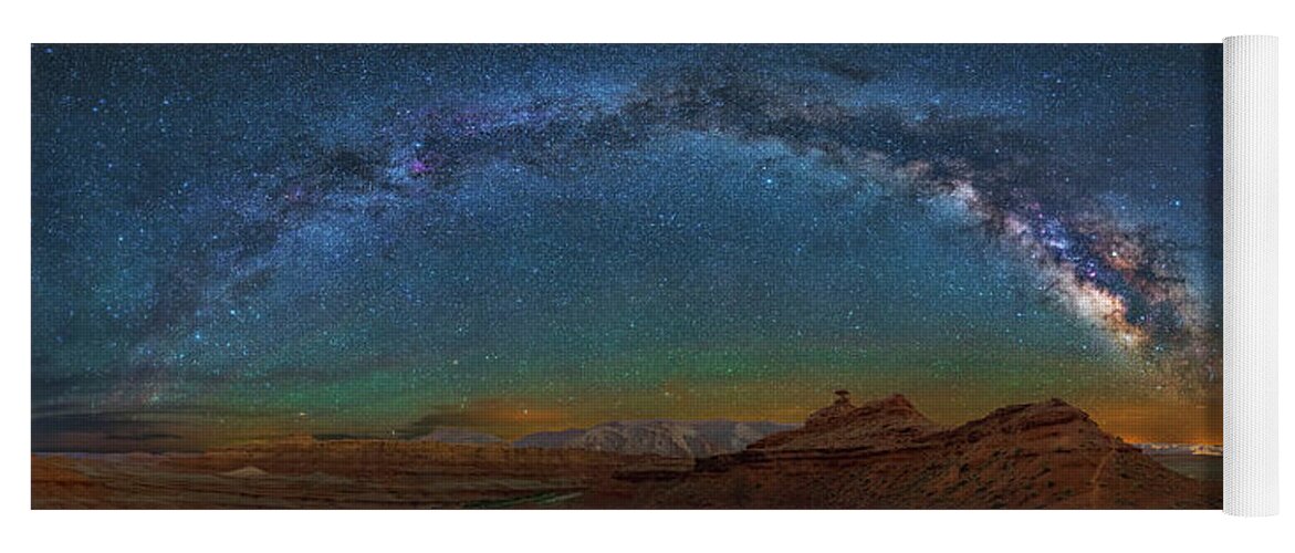 Astronomy Yoga Mat featuring the photograph Hat Rock Milky Way by Ralf Rohner