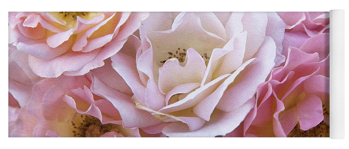 Digital Roses Yoga Mat featuring the photograph Oh Glory Me by Theresa Tahara