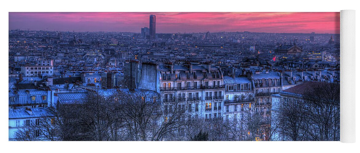 Paris Yoga Mat featuring the photograph Paris Sunset by Shawn Everhart