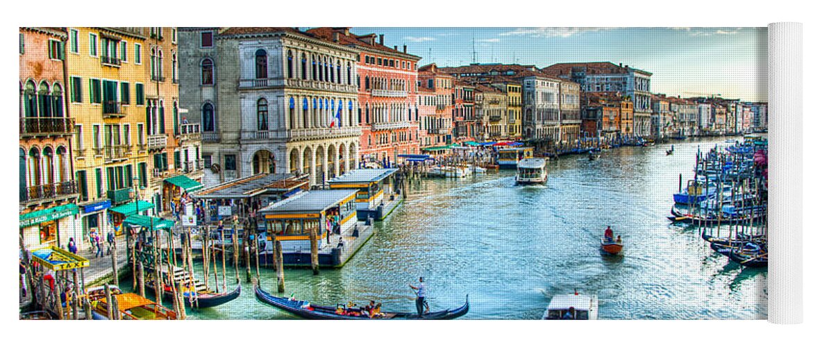 Grand Canal Venice Italy Yoga Mat featuring the photograph Rialto Bridge View by Jon Berghoff