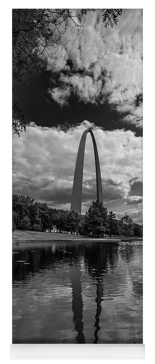 St. Louis Yoga Mat featuring the photograph St. Louis Gateway Arch BnW Reflection 9599 by David Haskett II