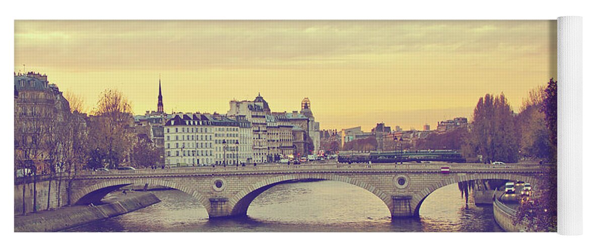 Paris Yoga Mat featuring the photograph Sunset Across The Seine by Melanie Alexandra Price