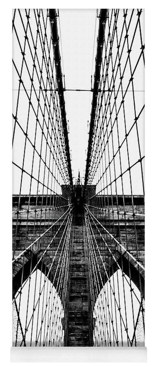 Brooklyn Yoga Mat featuring the photograph Brooklyn Bridge Web Vertical by Nicklas Gustafsson