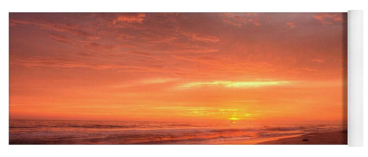 Pacific Ocean Yoga Mat featuring the photograph Pacific Sunset by Dorothy Cunningham