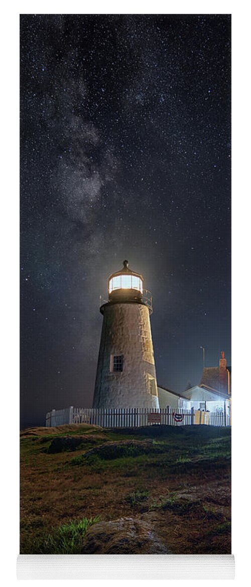 Pemaquid Point Lighthouse Yoga Mat featuring the photograph Pemaquid Point and the Milky Way by Kristen Wilkinson