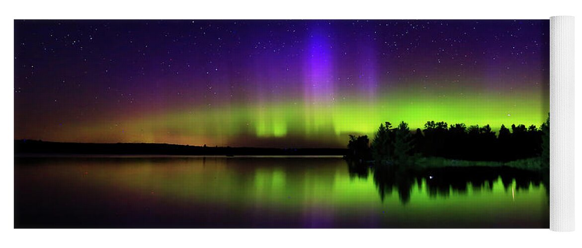 Northern Lights Yoga Mat featuring the photograph Northern Lights over Boulder Lake #23 by Shixing Wen