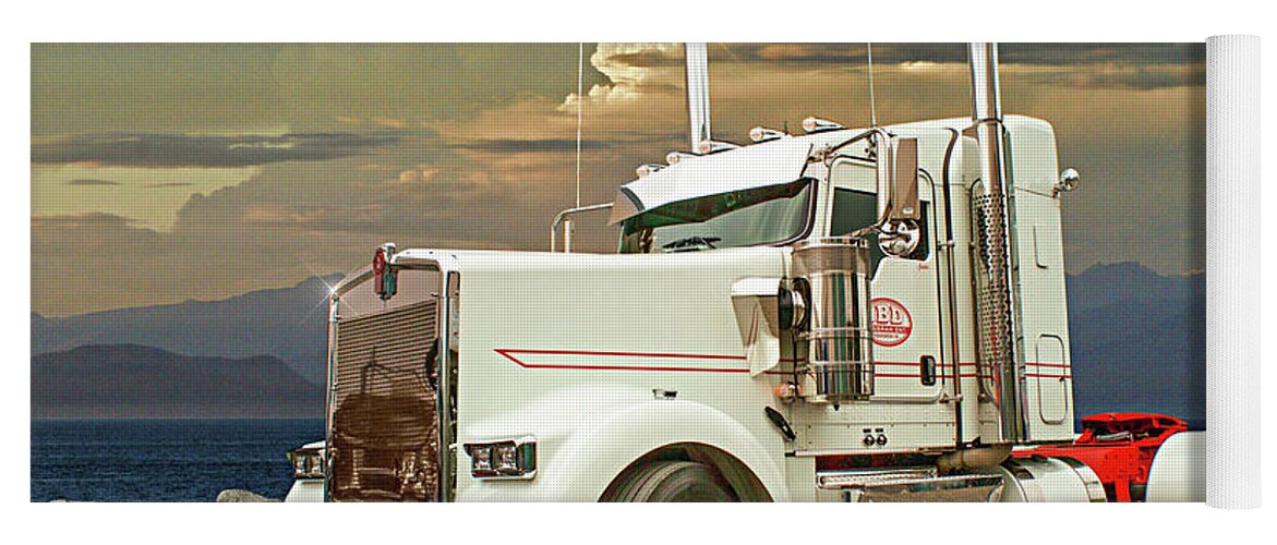Big Rigs Yoga Mat featuring the photograph Catr1618-21 by Randy Harris