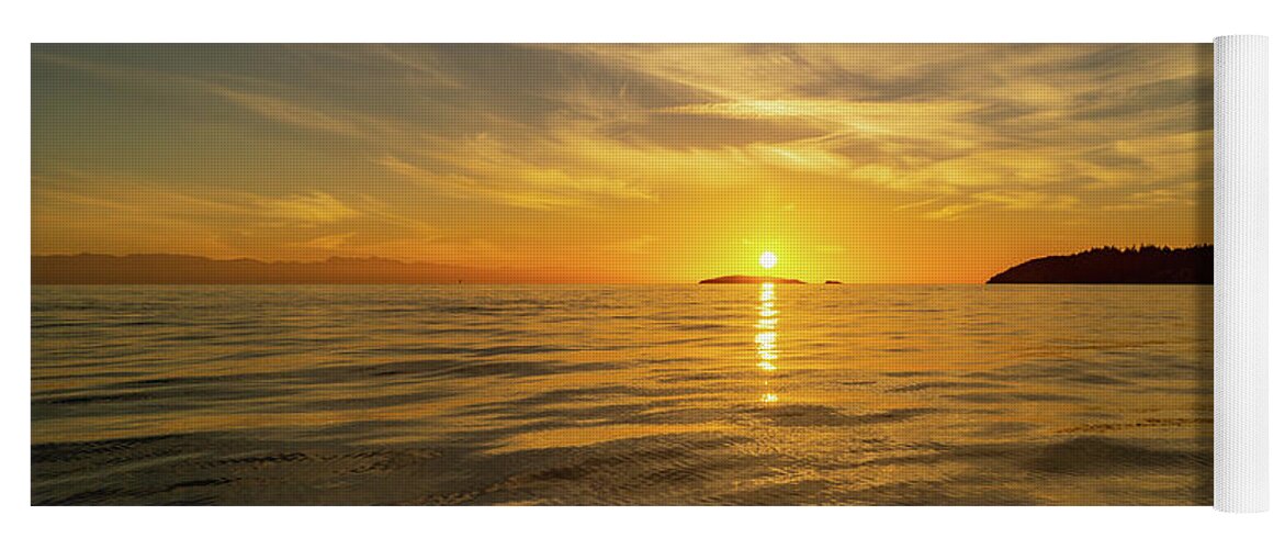  Yoga Mat featuring the photograph End of a good day by Tim Dussault