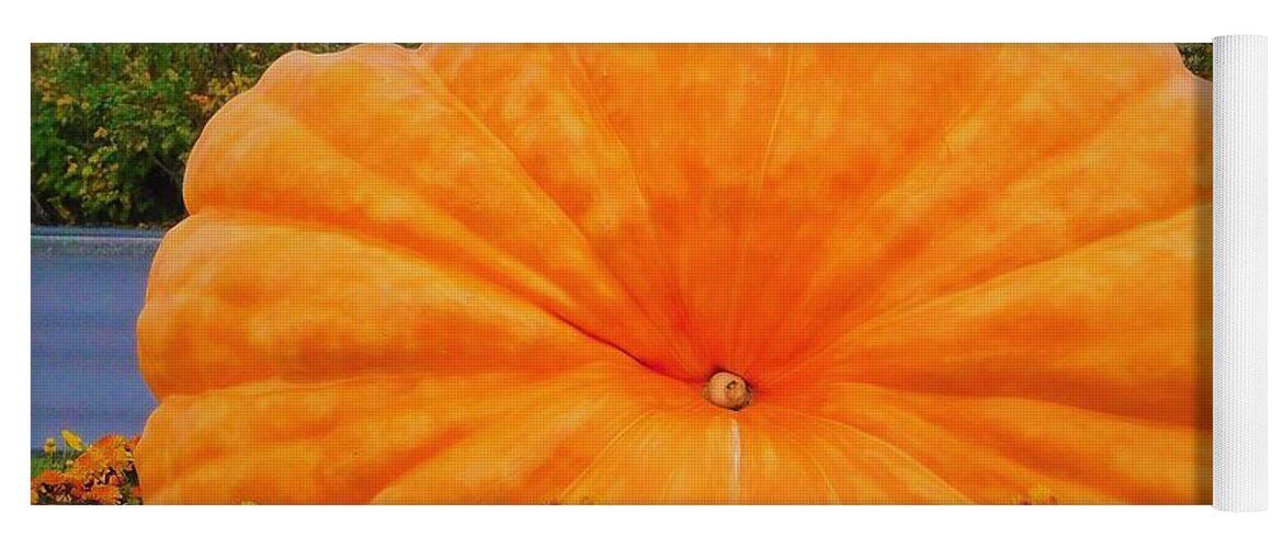 - Giant Pumpkin Yoga Mat featuring the photograph - Giant Pumpkin by THERESA Nye