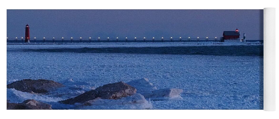 Grand Haven South Pierhead Outer Lighthouse Yoga Mat featuring the photograph Icy Lights of the Grand Haven South Pierhead Outer Lighthouse by Tony Lee