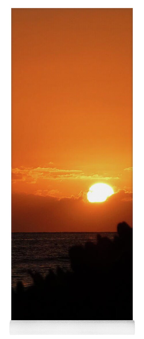 Photography Yoga Mat featuring the photograph Lahaina Sunset 005 by Stephanie Gambini