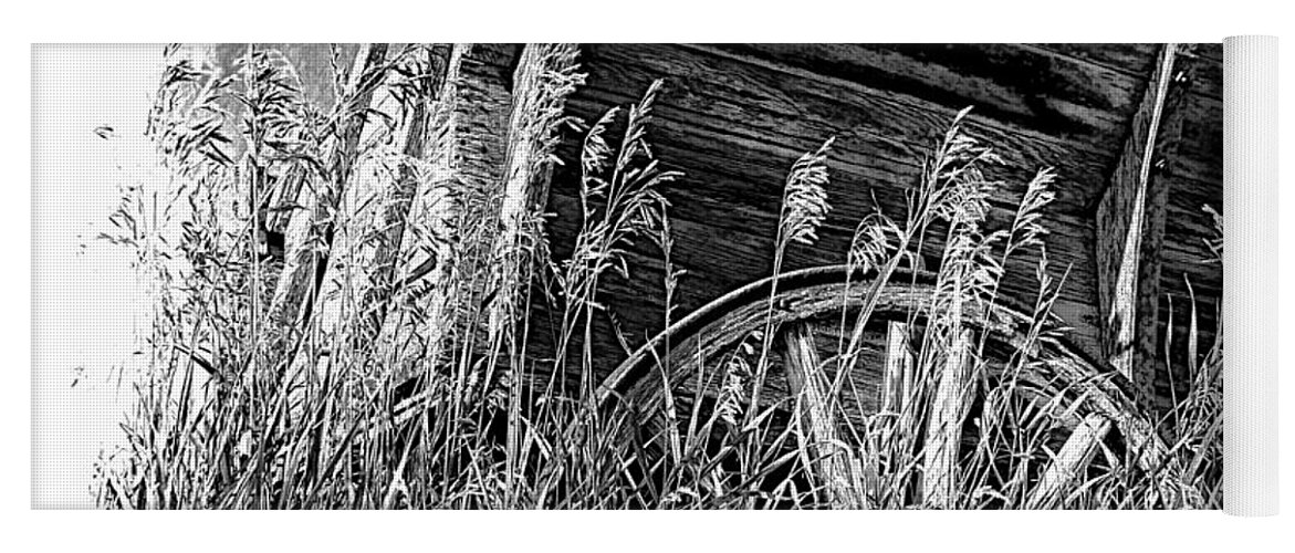 2133f Yoga Mat featuring the photograph Old Wagon In The Tall Grass BW by Al Bourassa