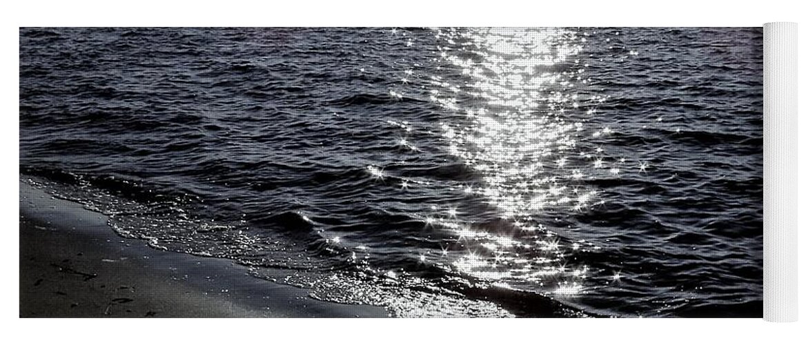 River Yoga Mat featuring the photograph Sunlight Reflection on the Delaware River by Linda Stern