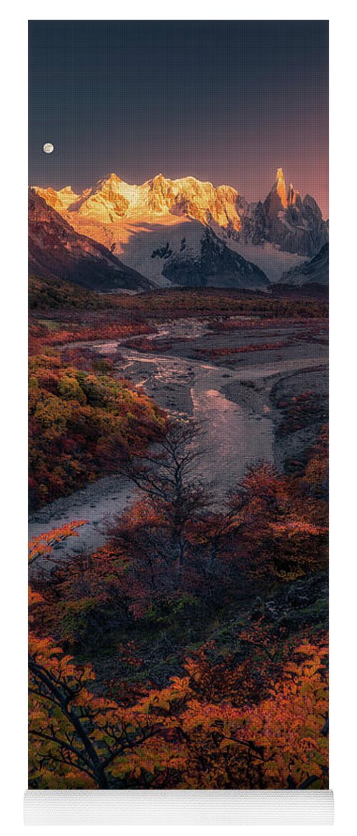 Cerro Torre Yoga Mat featuring the photograph Sunrise at Cerro Torre by Henry w Liu